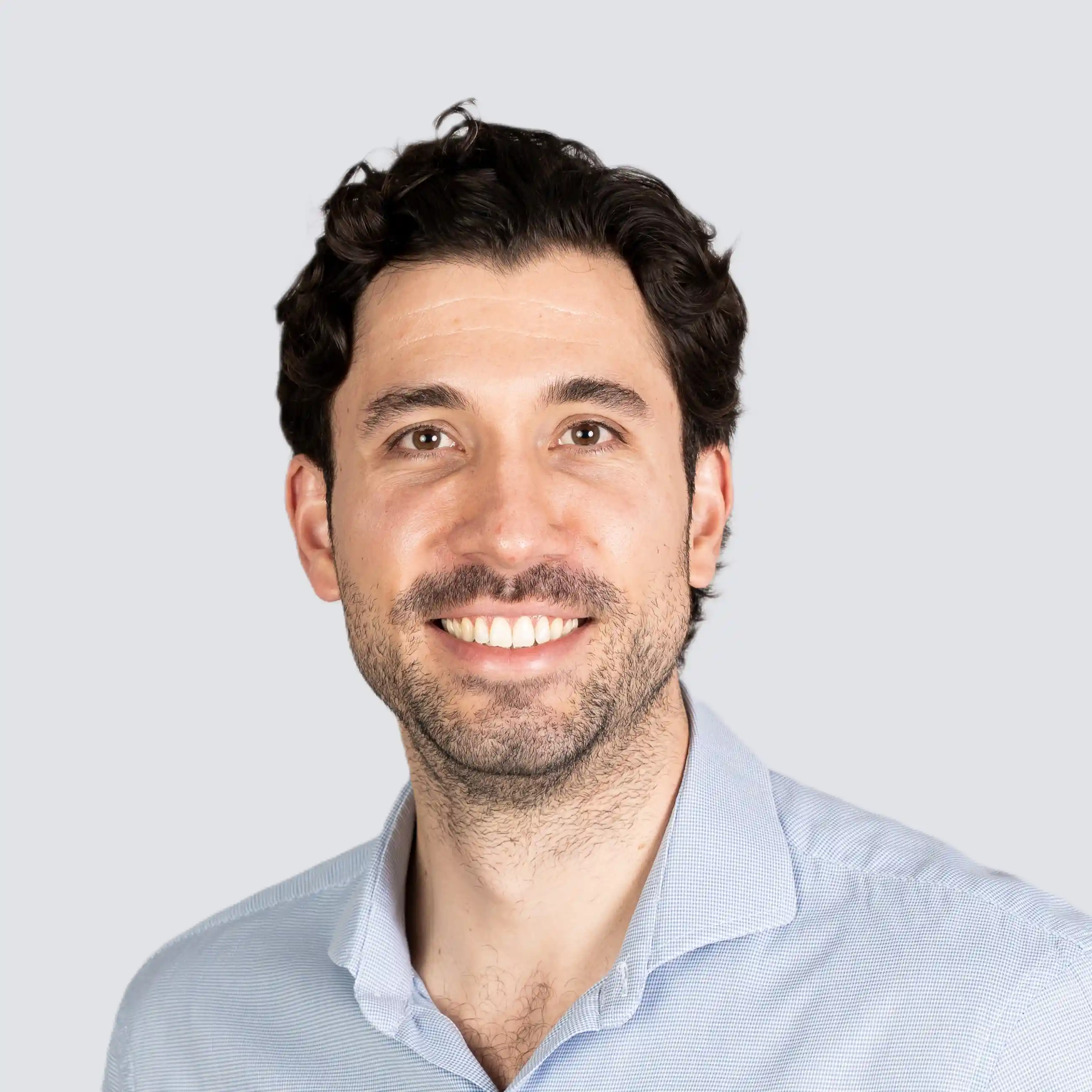 Dr. Sebastian Lorda Dumont